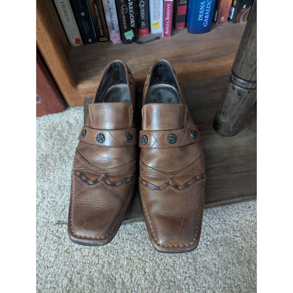 Men’s Mark Nason Lounge U Rock Studded Loafers Shoes Size 8.5
